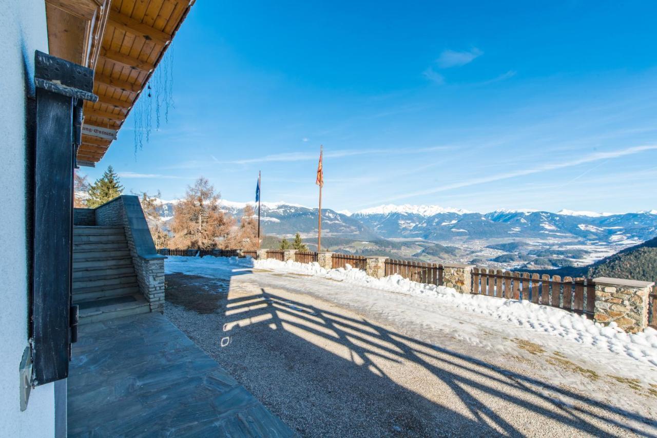Gasthof Hoerschwang San Lorenzo di Sebato Exterior foto